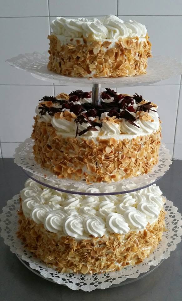 Fodor Háromszintes Esküvői Torta